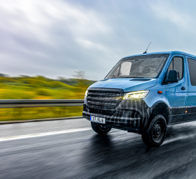 Fleet Electrification: Redefining Commercial Transport Strategy